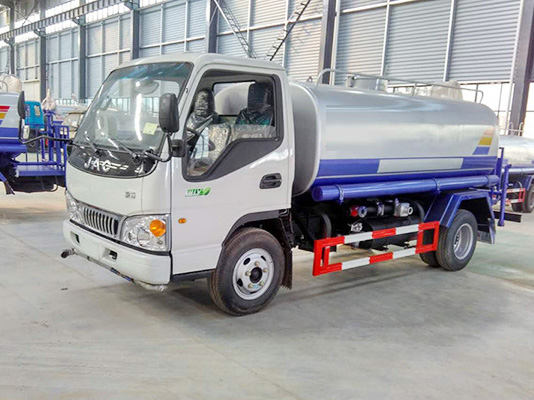 怎樣排除灑水車柴油機過早、過遲的噴油現象？
